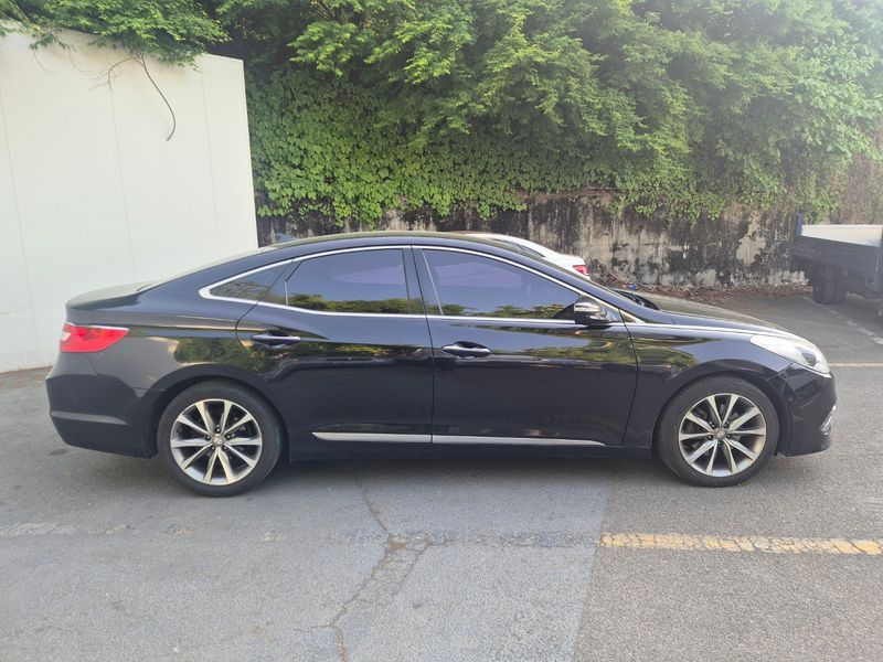 2015 Hyundai Grandeur HG300 Exclusive Special photo 3