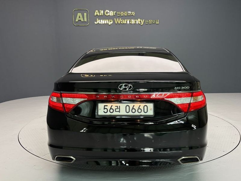 2016 Hyundai Grandeur HG300 Premium photo 4