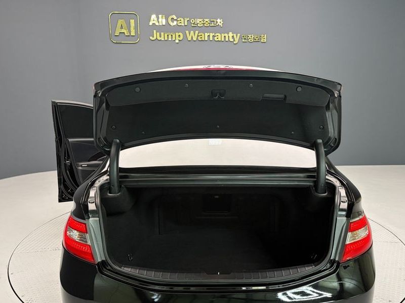 2016 Hyundai Grandeur HG300 Premium photo 5