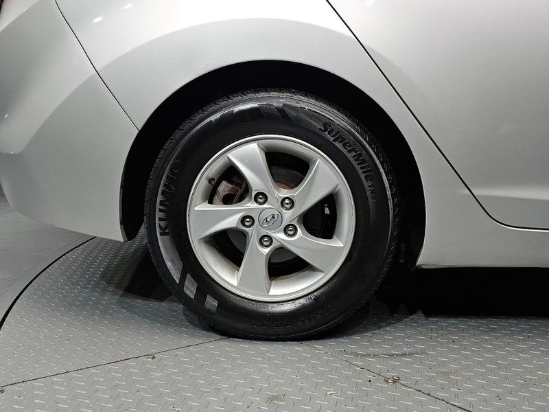 2013 Hyundai Avante M16 GDI Smart photo 5