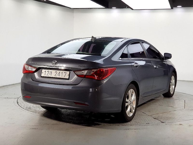 2012 Hyundai Sonata CVVL Top photo 4