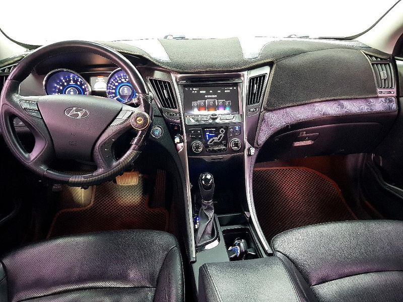 2012 Hyundai Sonata CVVL Top photo 5