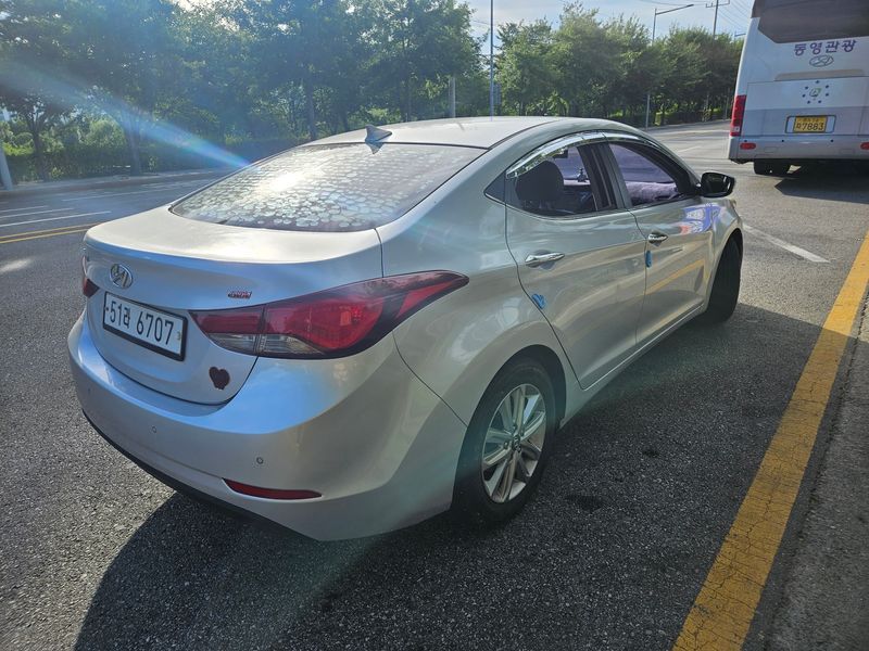 2015 Hyundai Avante 1.6 GDi Smart Standard photo 3