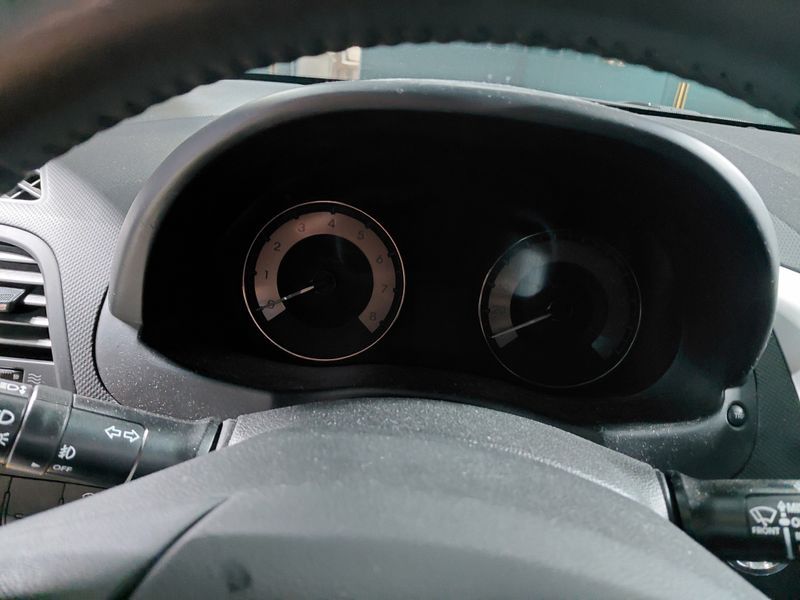 2012 Hyundai Accent 1.6 GDI Top photo 5