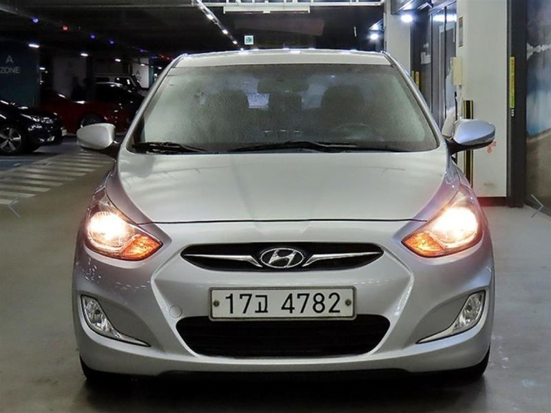 2015 Hyundai Accent Diesel 1.6 VGT Modern photo 2