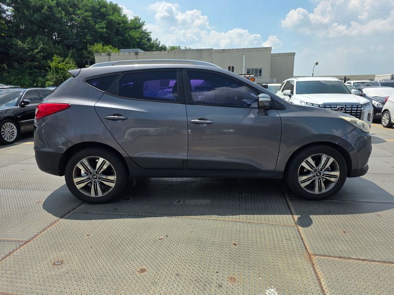 2015 Hyundai Tucson Diesel(e-VGT) 2WD Smart special photo 2