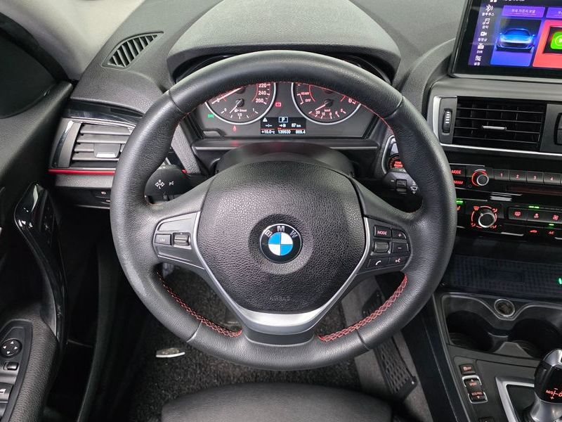2017 BMW 1시리즈 118d Sport 5Door photo 13