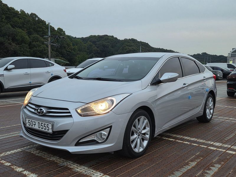 2012 Hyundai i40 1.7 VGT Smart photo 3
