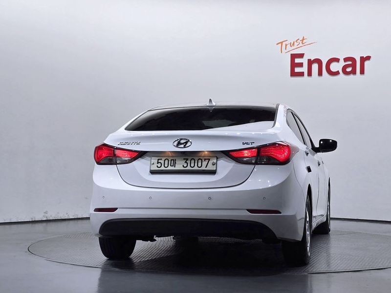 2015 Hyundai Avante 1.6 VGT Smart Standard photo 4