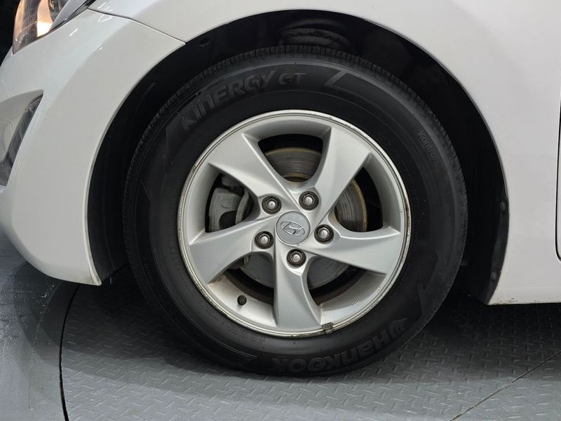 2015 Hyundai Avante 1.6 VGT Smart Standard photo 5