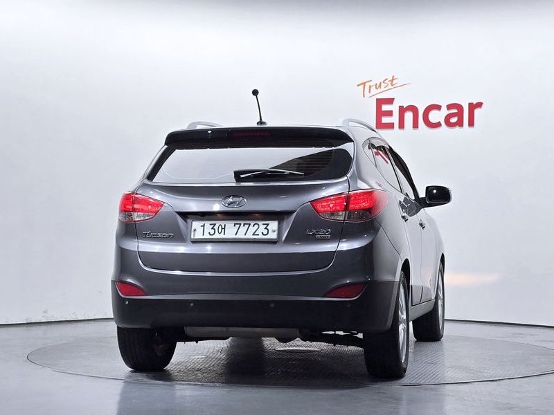 2013 Hyundai Tucson Diesel 2WD LX20 Smart-Pack photo 4