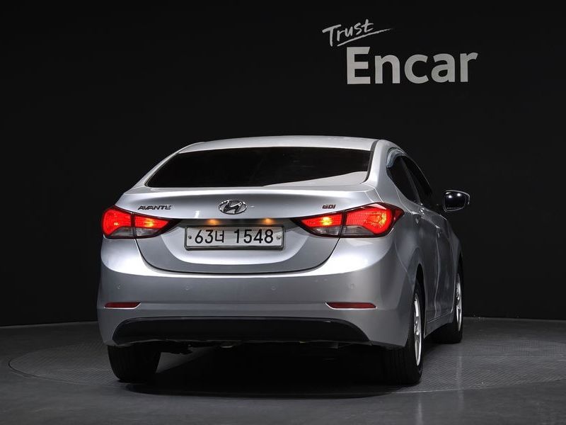 2014 Hyundai Avante 1.6 GDi Style photo 4
