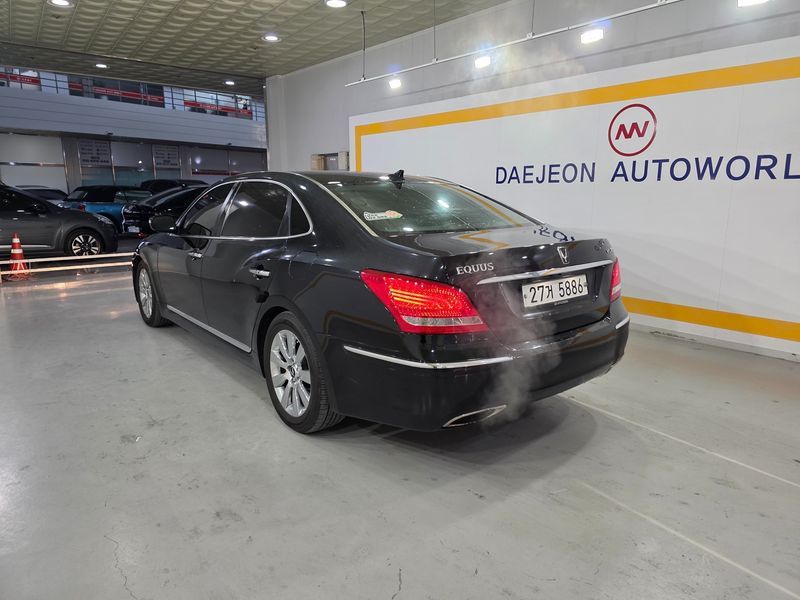 2012 Hyundai Equus VS380 PRIME photo 3