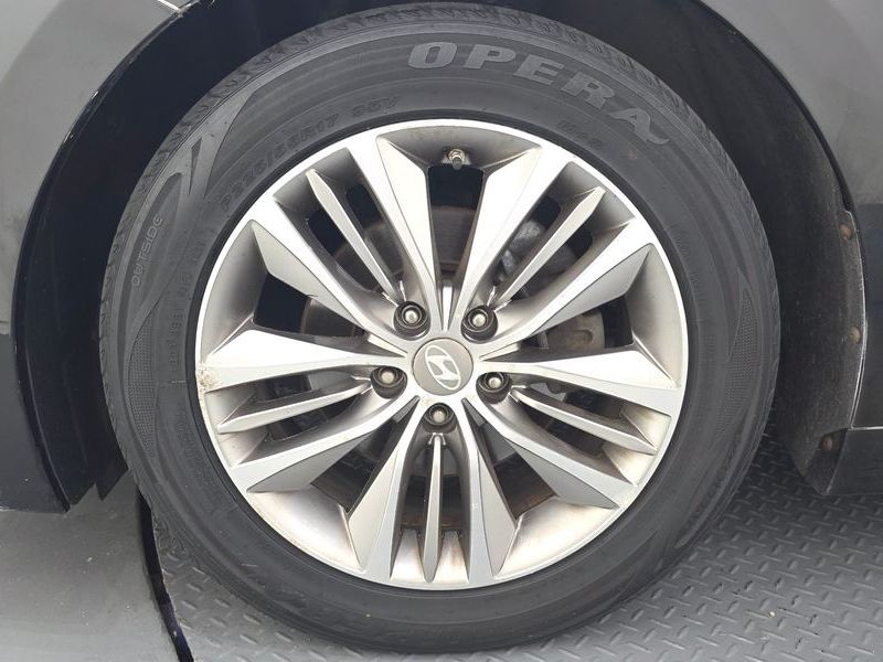 2015 Hyundai Grandeur HG240 Modern photo 5