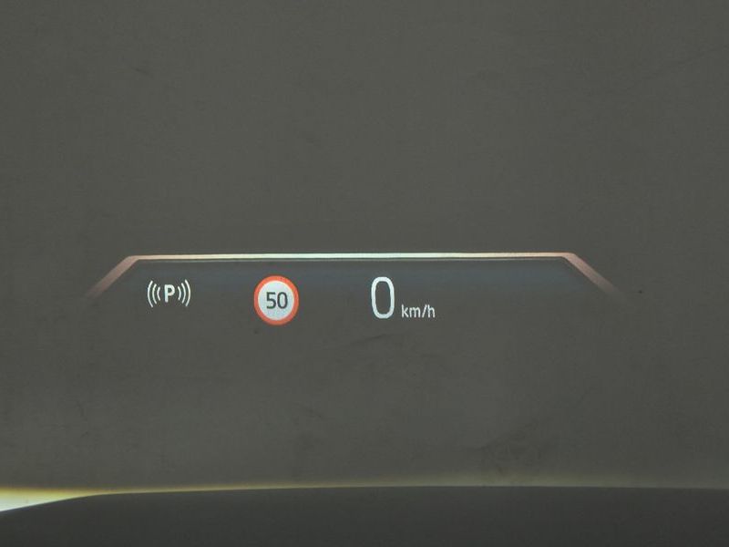 2024 BMW 5 Series 520i photo 18