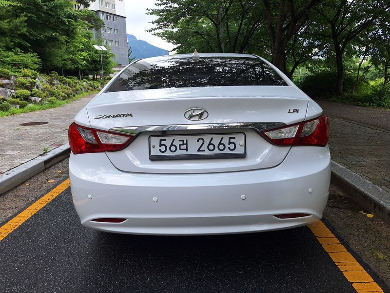 2013 Hyundai Sonata LPI Style photo 2