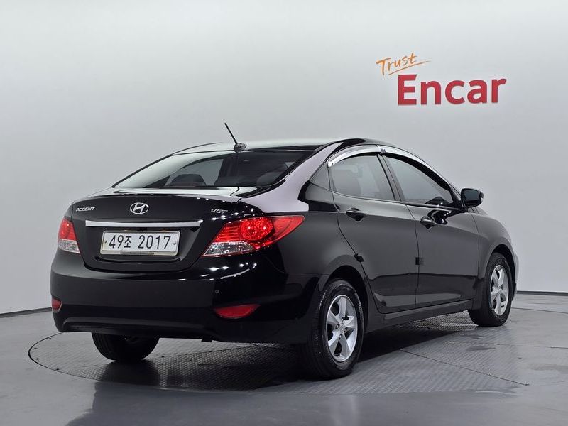 2015 Hyundai Accent Diesel 1.6 VGT Modern photo 2