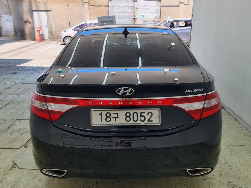 2013 Hyundai Grandeur LPG HG300 Handicapped Only photo 4
