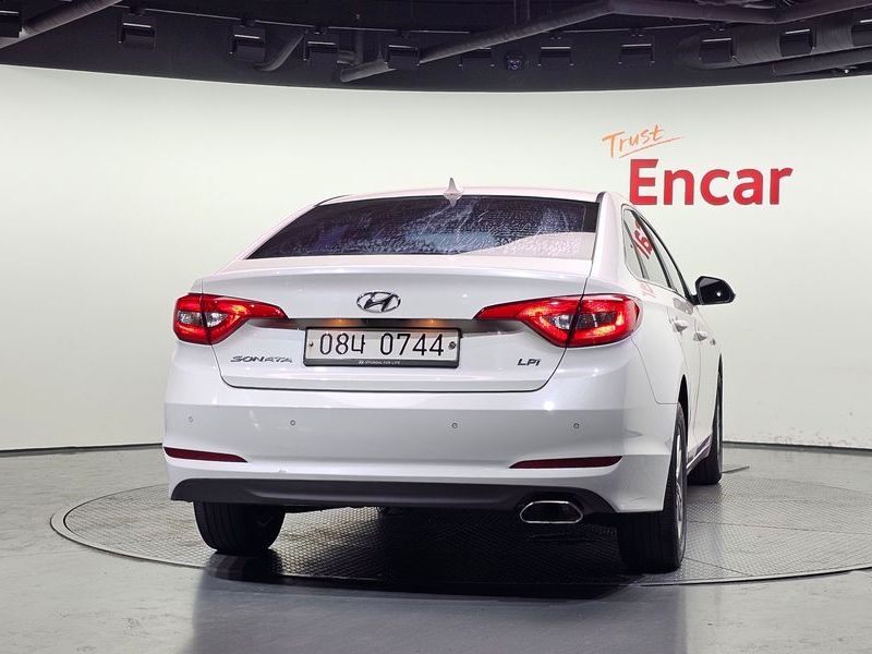 2015 Hyundai Sonata LPI Smart photo 4