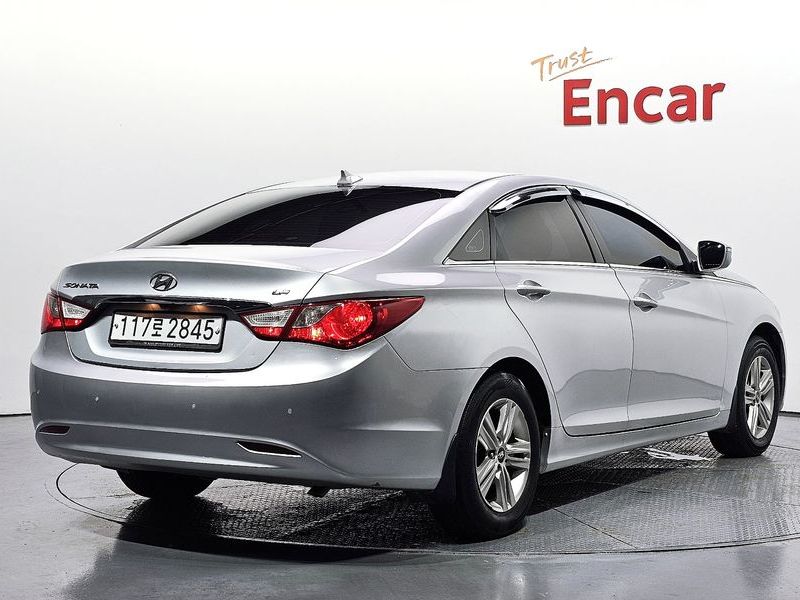 2013 Hyundai Sonata LPI TAXI Style photo 2