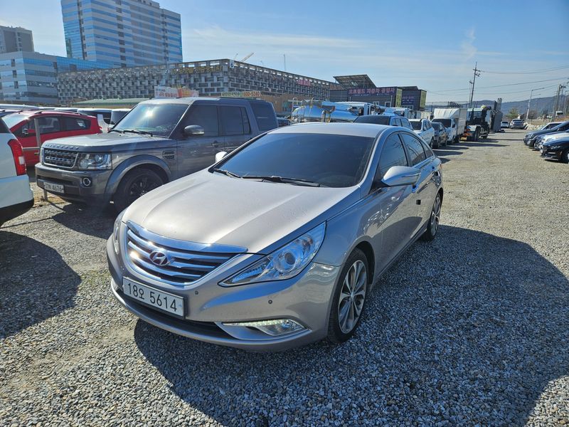 2014 Hyundai Sonata CVVL Modern photo 3