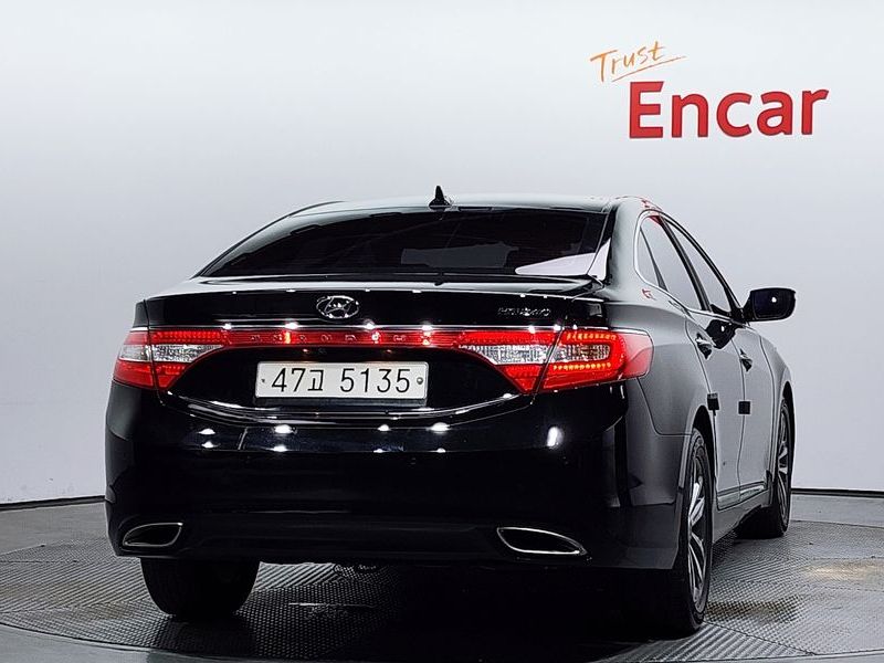 2012 Hyundai Grandeur HG240 Luxury photo 4