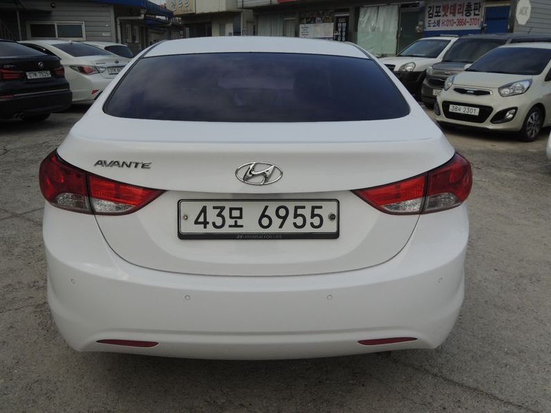 2013 Hyundai Avante M16 GDI Avenue photo 5