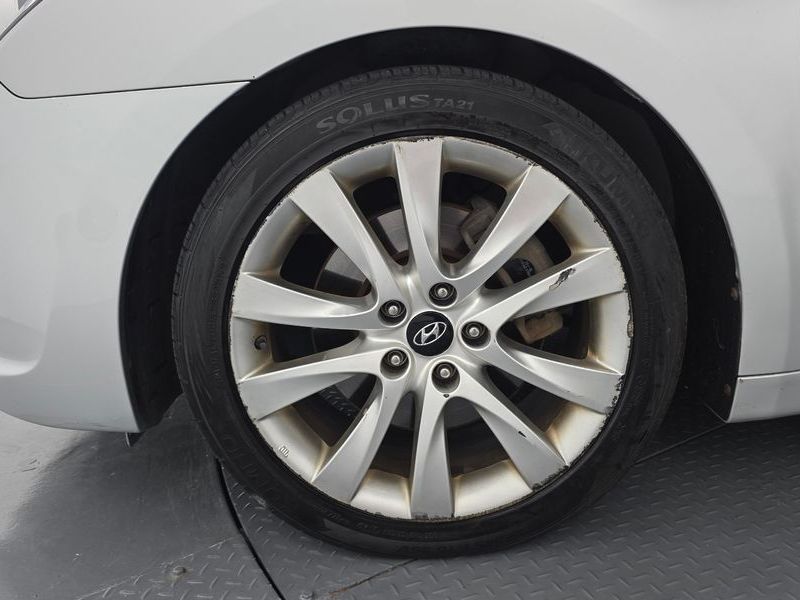 2012 Hyundai i40 1.7 VGT Modern photo 5
