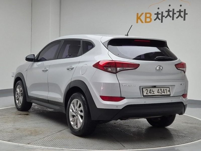 2016 Hyundai Tucson Diesel 1.7 2WD Style photo 2