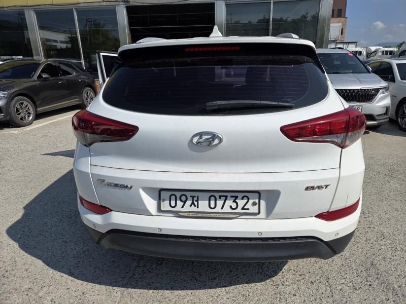 2016 Hyundai Tucson Diesel 1.7 2WD Modern photo 2