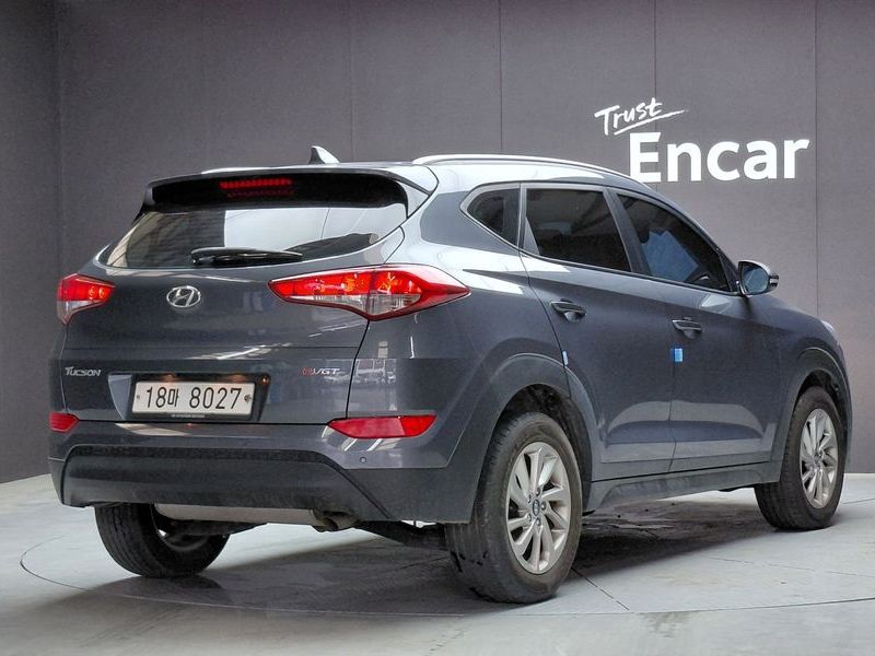 2016 Hyundai Tucson Diesel 1.7 2WD Modern photo 2