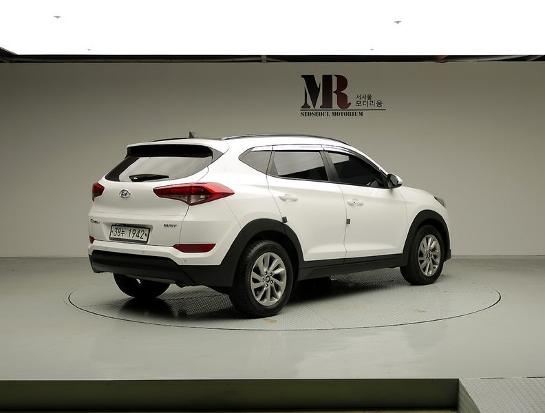 2016 Hyundai Tucson Diesel 1.7 2WD Modern photo 3