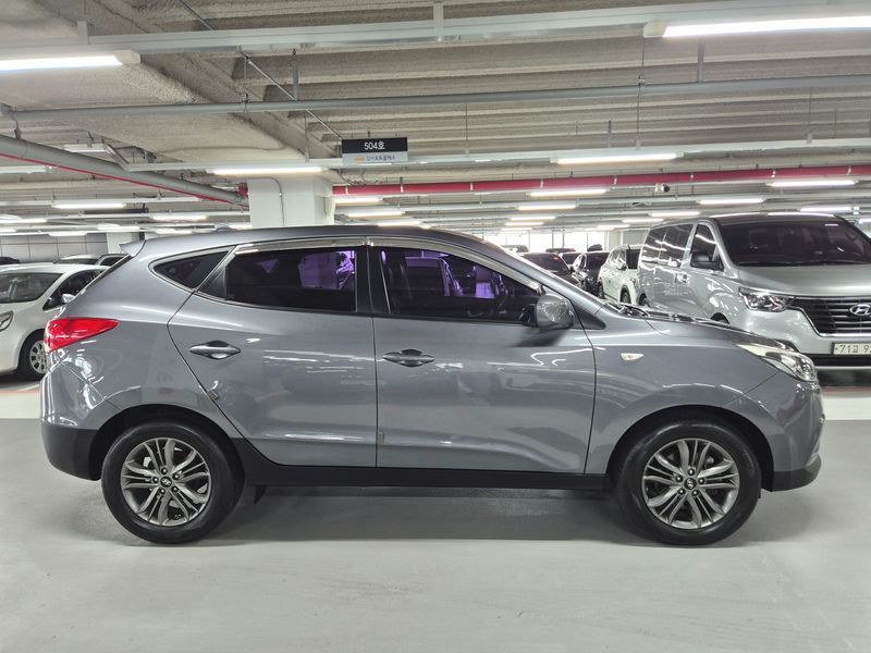 2015 Hyundai Tucson Diesel(e-VGT) 2WD Smart photo 3