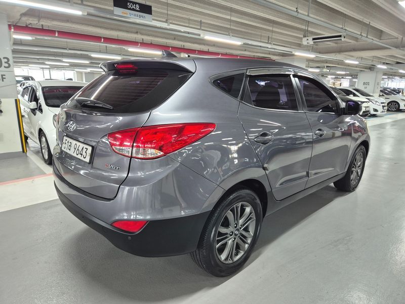 2015 Hyundai Tucson Diesel(e-VGT) 2WD Smart photo 4