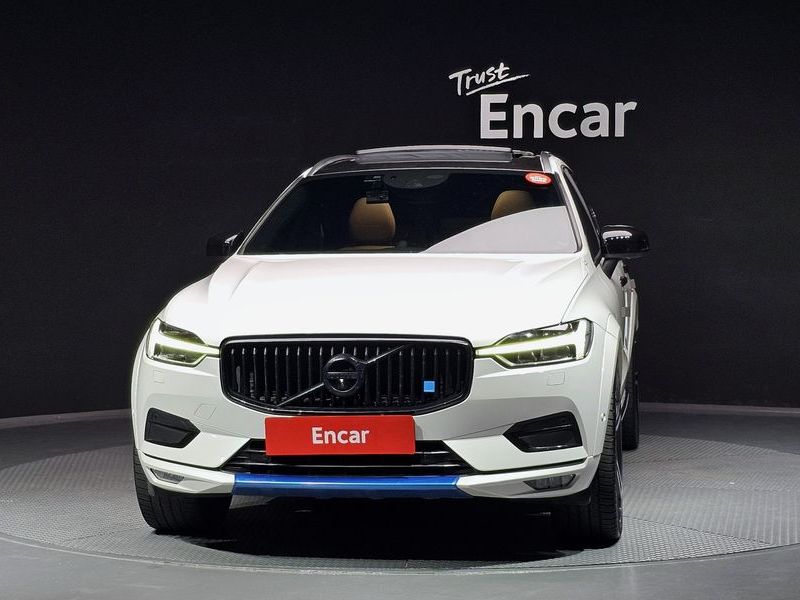 2018 Volvo XC60 T6 Inscription photo 3