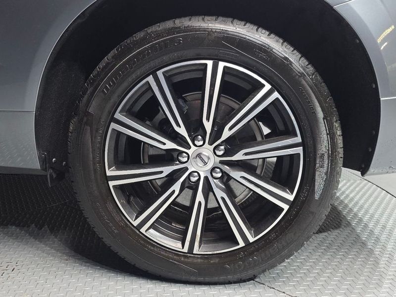 2018 Volvo XC60 T6 Inscription photo 5