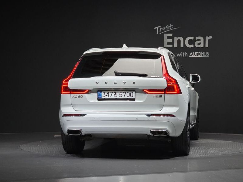 2020 Volvo XC60 T6 Inscription photo 4