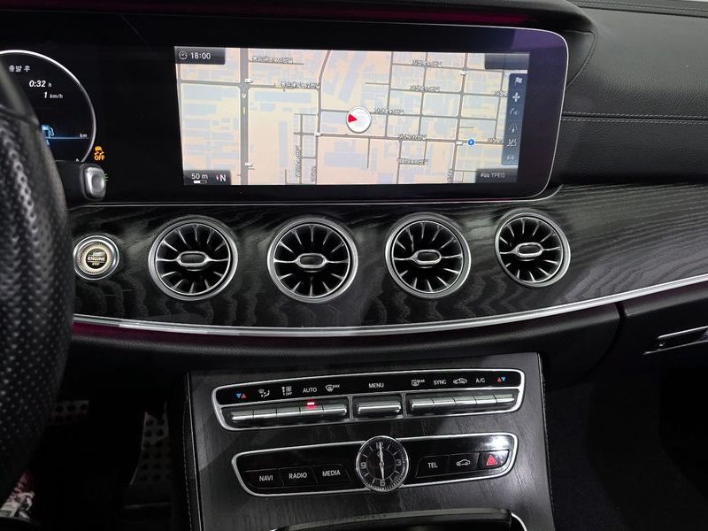 2017 Mercedes-Benz E-Class E220d Coupe photo 14
