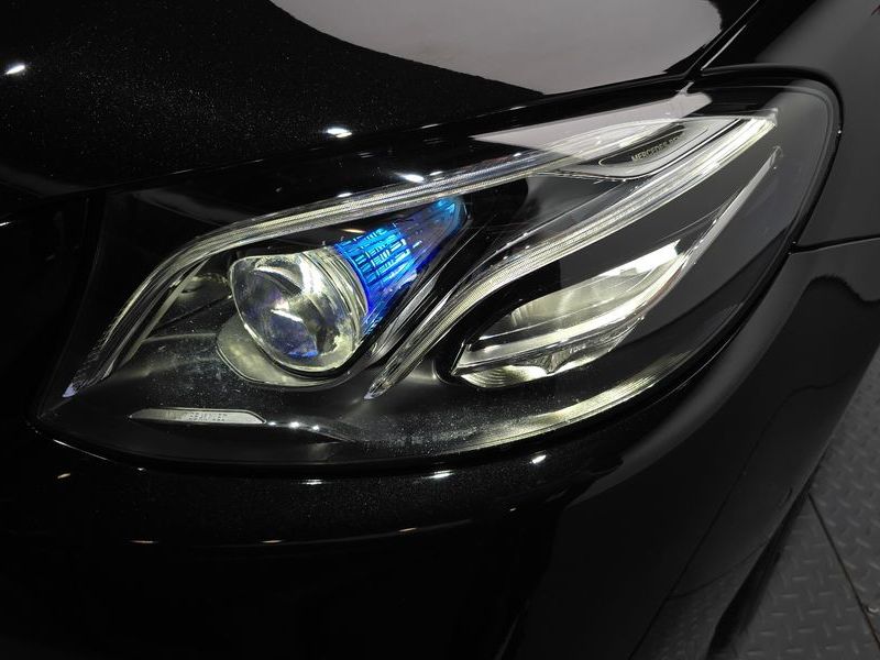 2020 Mercedes-Benz E-Class E300 4MATIC Exclusive photo 23