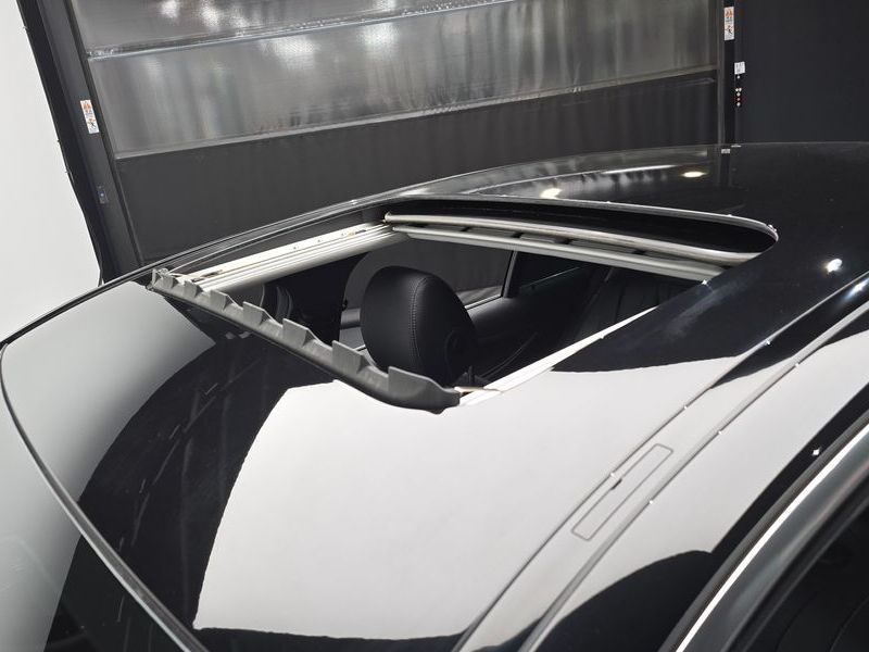 2020 Mercedes-Benz E-Class E300 4MATIC Exclusive photo 29