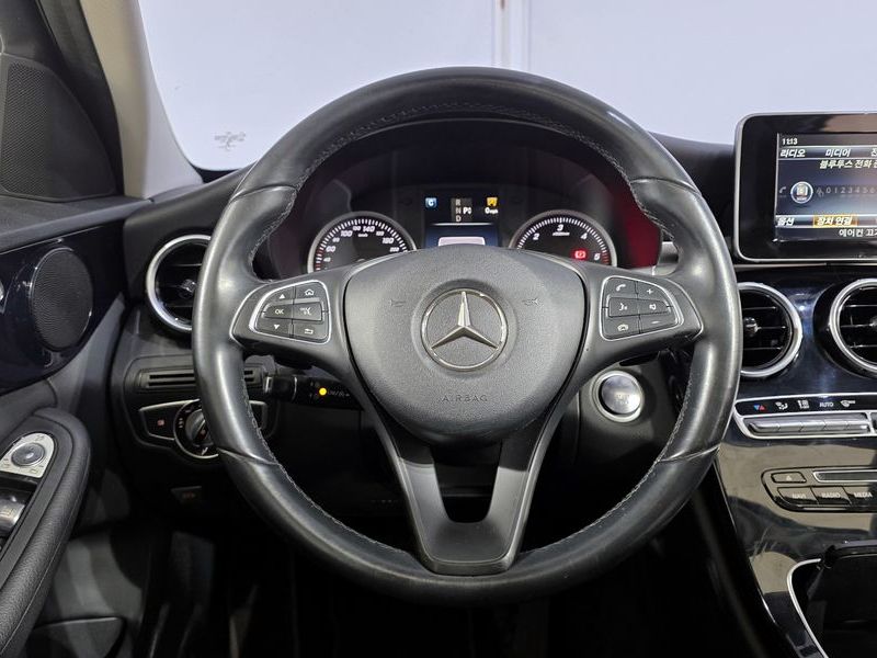 2016 Mercedes-Benz C-Class C200 d photo 13