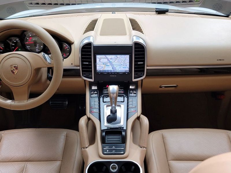 2012 Porsche Cayenne 3.0 S Hybrid 958 photo 7