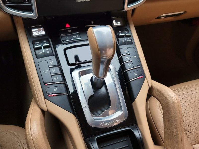 2012 Porsche Cayenne 3.0 S Hybrid 958 photo 9