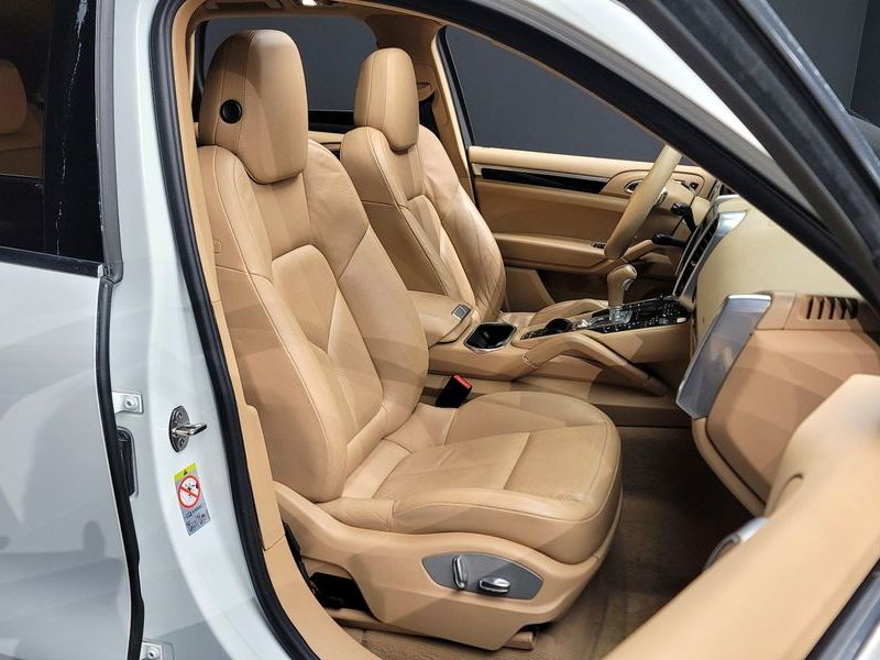 2012 Porsche Cayenne 3.0 S Hybrid 958 photo 10