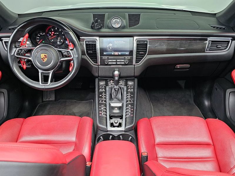 2018 Porsche Macan 3.0 GTS 95B photo 7