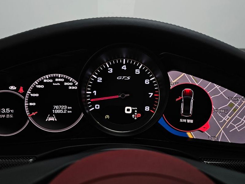 2019 Porsche Panamera 4.0 GTS photo 8