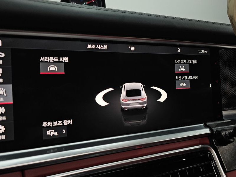 2019 Porsche Panamera 4.0 GTS photo 16