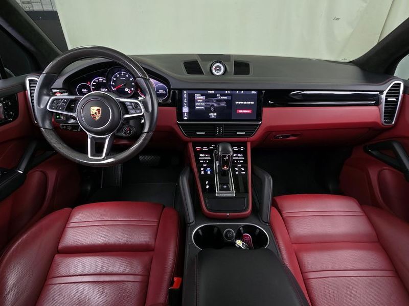 2020 Porsche Cayenne 3.0 photo 7