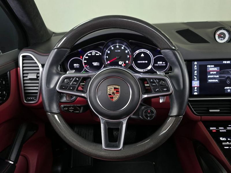 2020 Porsche Cayenne 3.0 photo 13