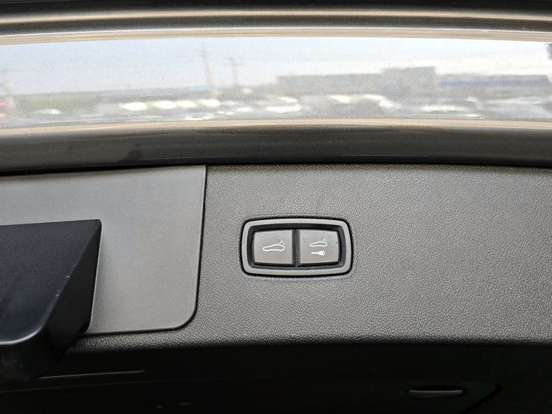 2020 Porsche Cayenne 3.0 photo 28